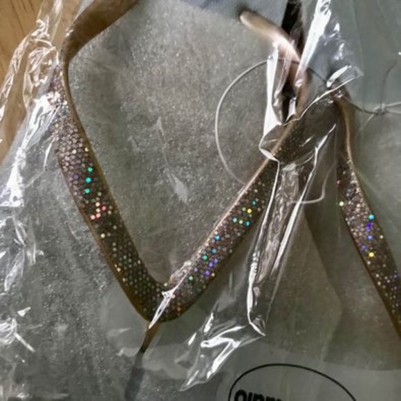 EnvisionStudio Sz.8 Flip Flops - Super Light Pale Blue w/ Rose-Biege Iridescent - Picture 2 of 5